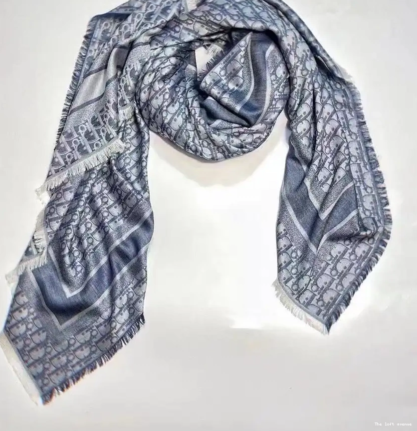 OBLIQUE DENIM SHAWL CHRISTIAN 0614